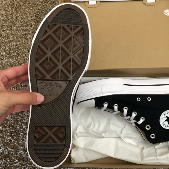 Hello Kitty Platform Converse - Picture 6 of 7